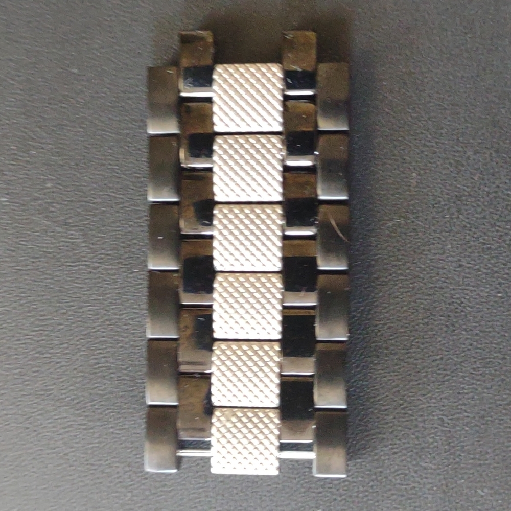 Invicta Platinum Select Links six(6) links